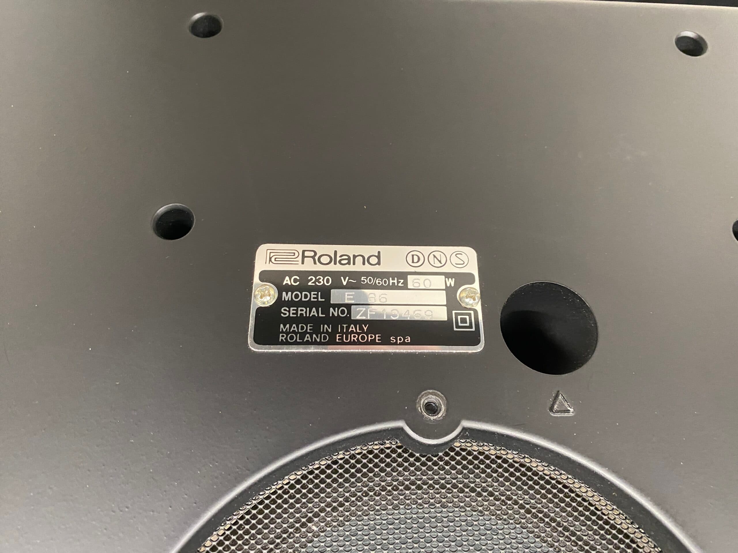 Roland E-86 bilde 8